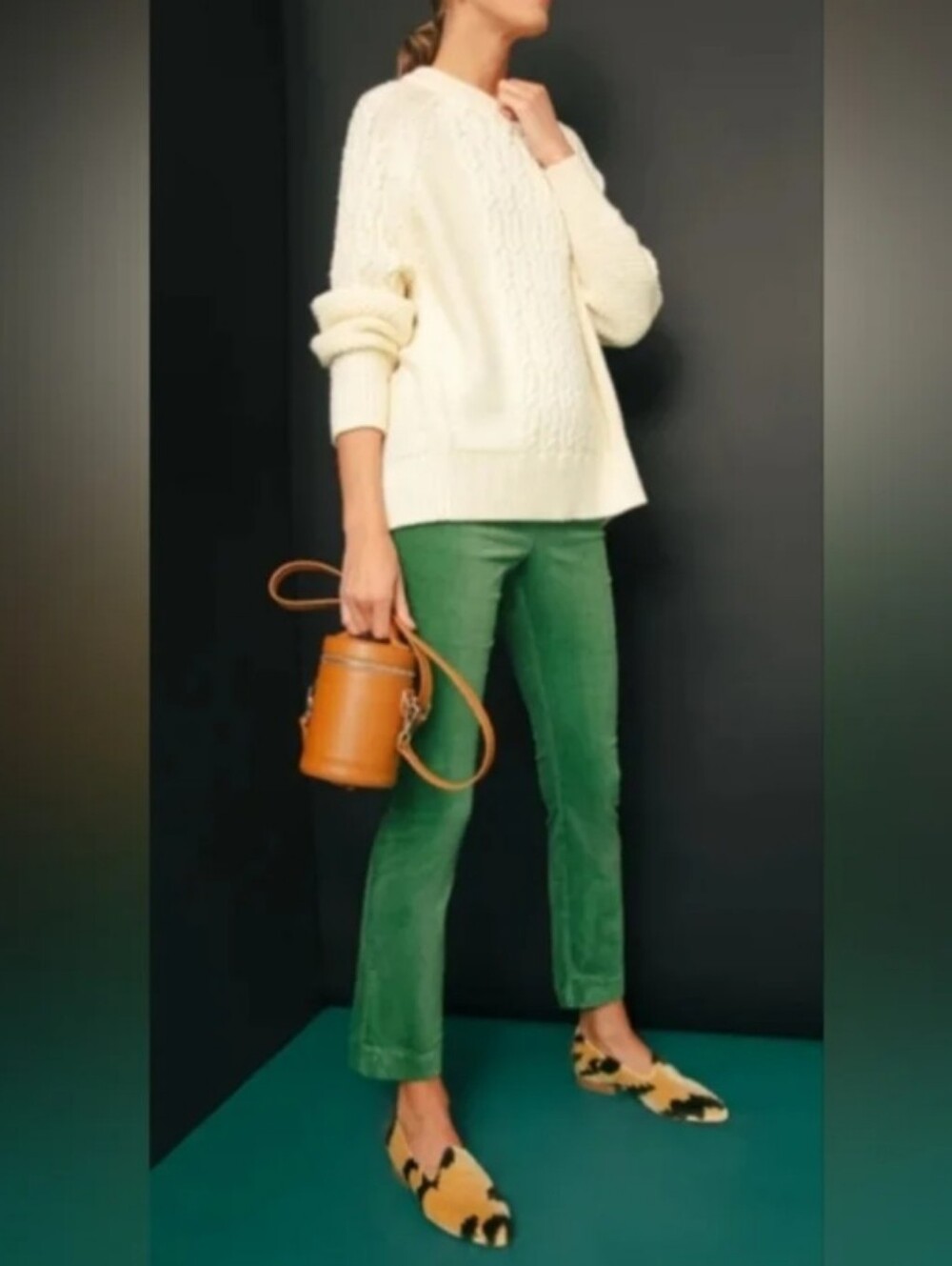 Tuckernuck Ashford Green Cropped Corduroy Pants - Picture 2 of 8